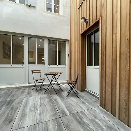 Le St Louis 2 Joli Sur Cour Appartement La Rochelle (Charente-Maritime)
